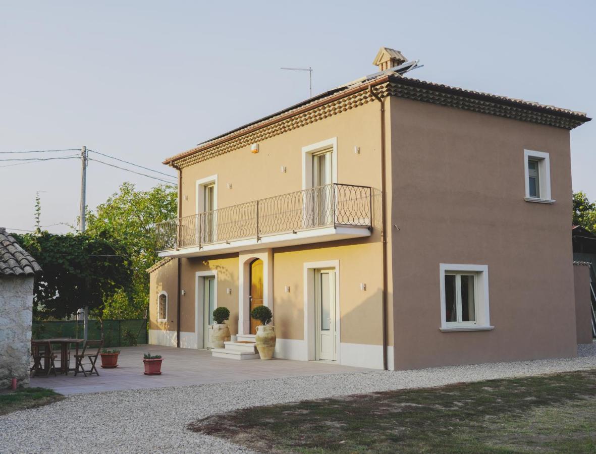 Passo di Mirabella B&B La Maddalena المظهر الخارجي الصورة